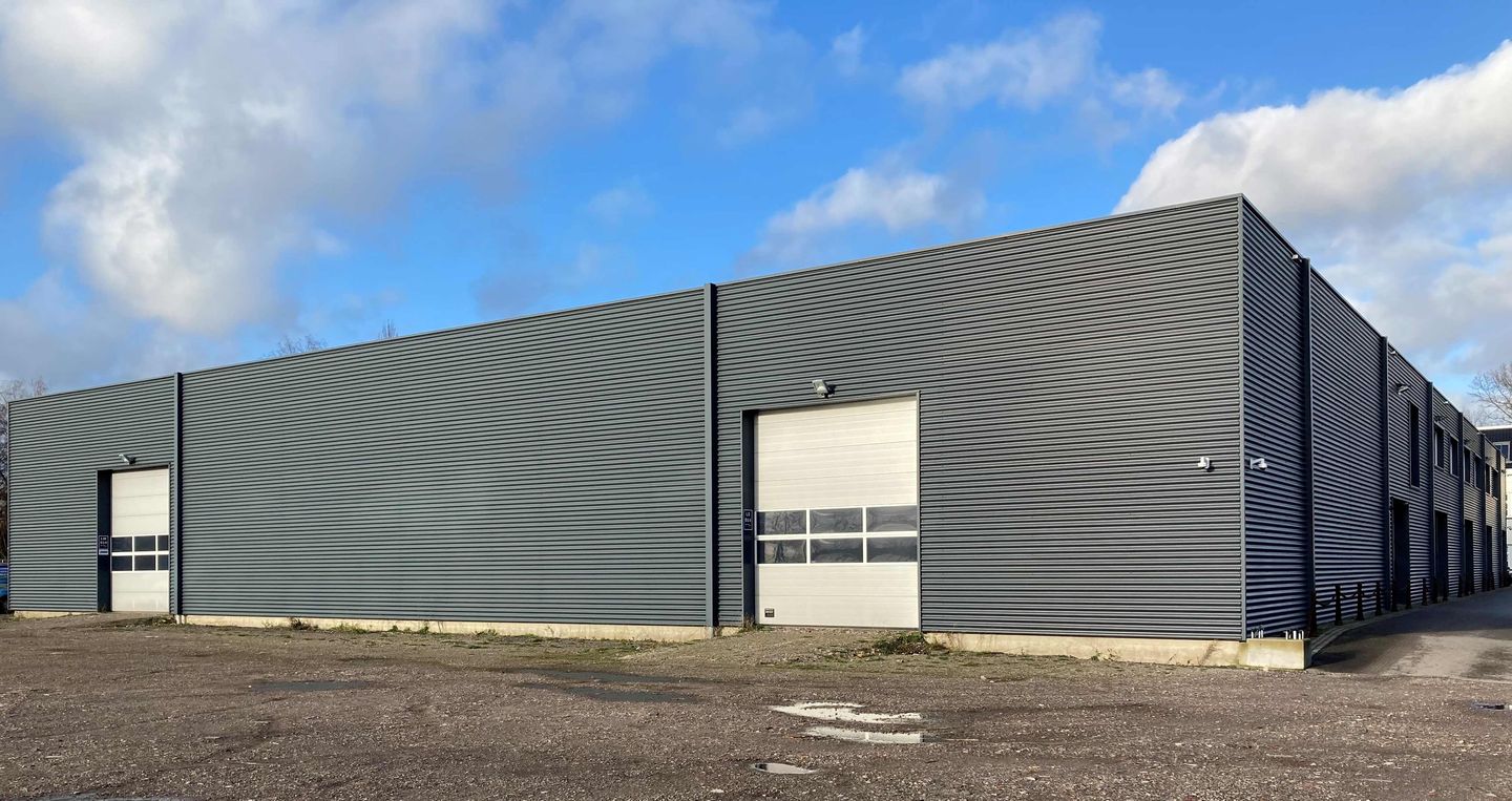 Bekijk foto 2 van Bredaseweg 8