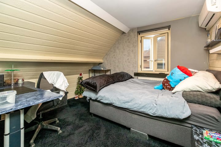 Foto 21 van St.-Annastraat 1