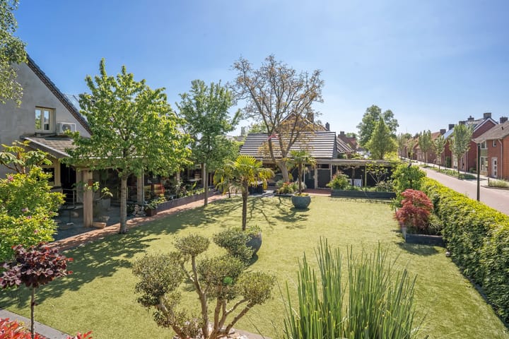 Foto 34 van St.-Annastraat 1