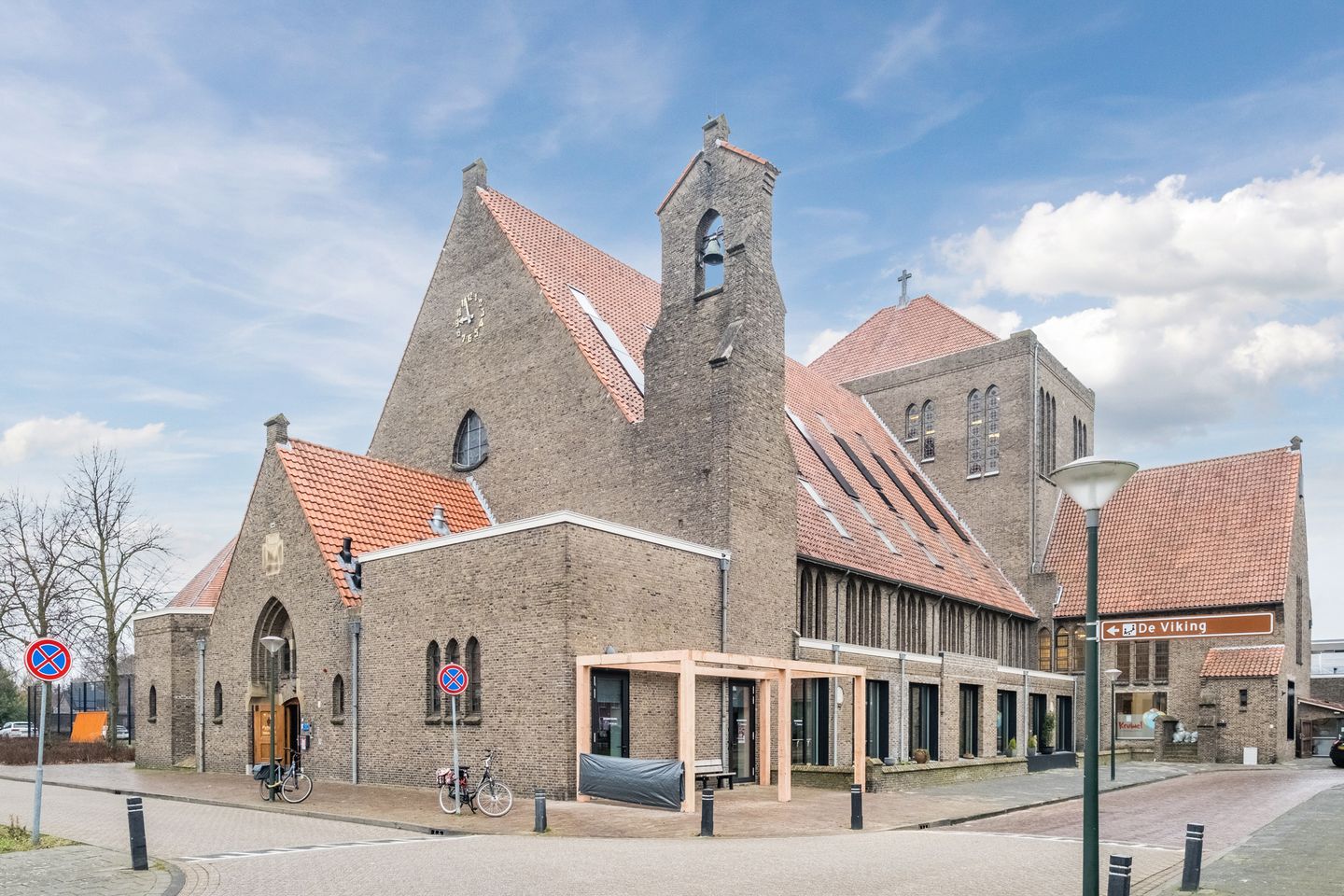 Photo 34 of Dwarsstraat 113