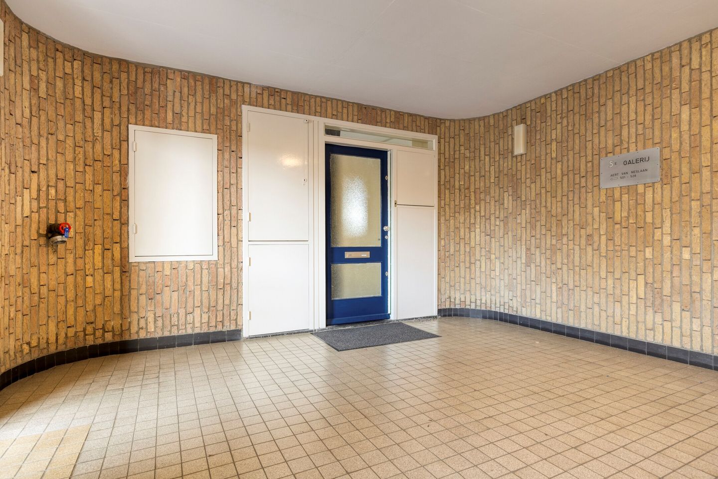 Foto 5 van Aert van Neslaan 528