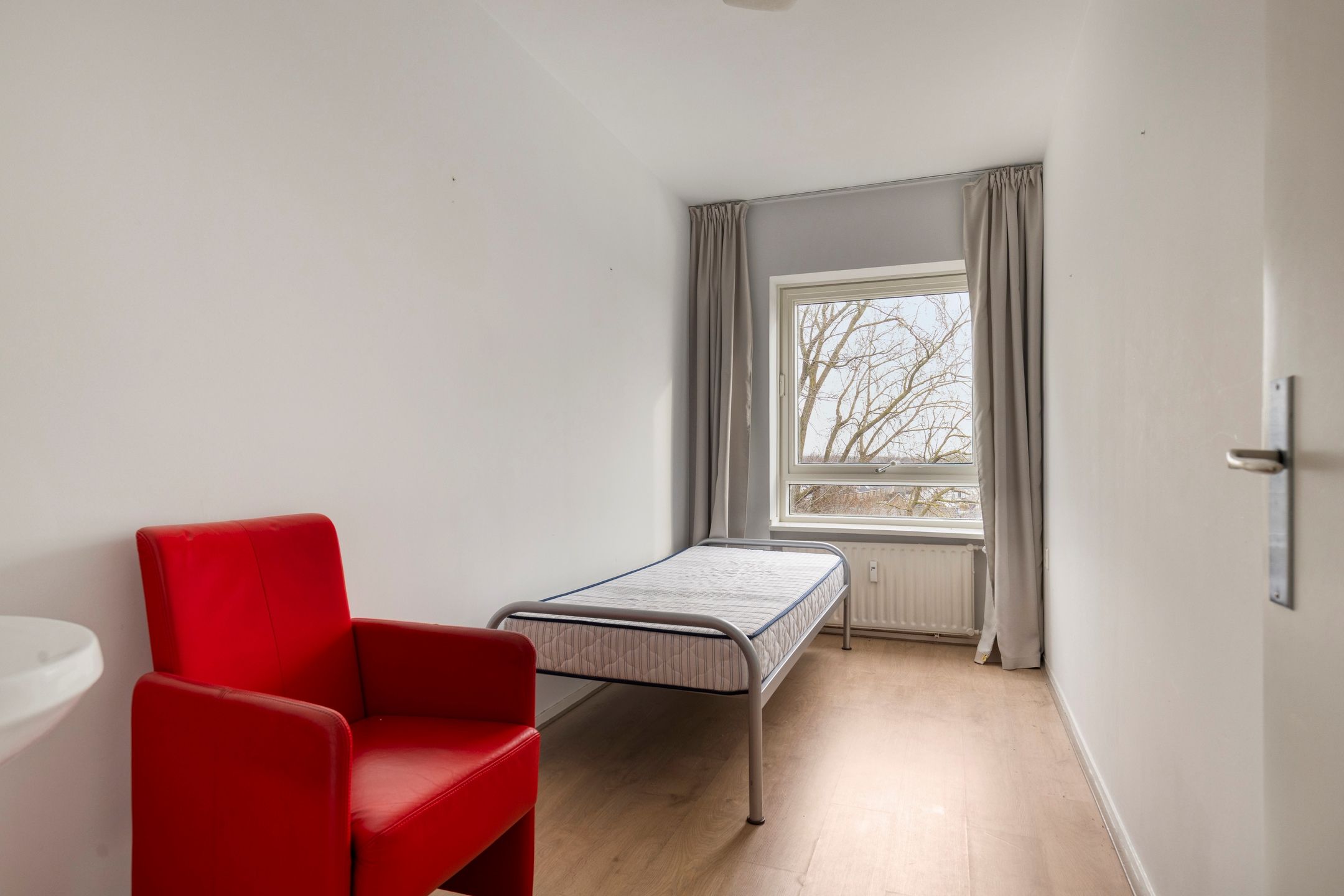 Foto 21 van Aert van Neslaan 528