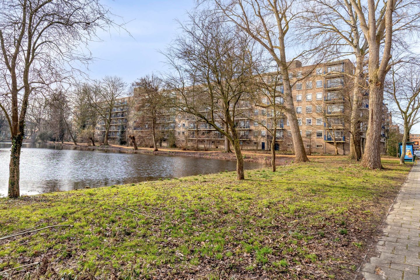 Foto 25 van Aert van Neslaan 528