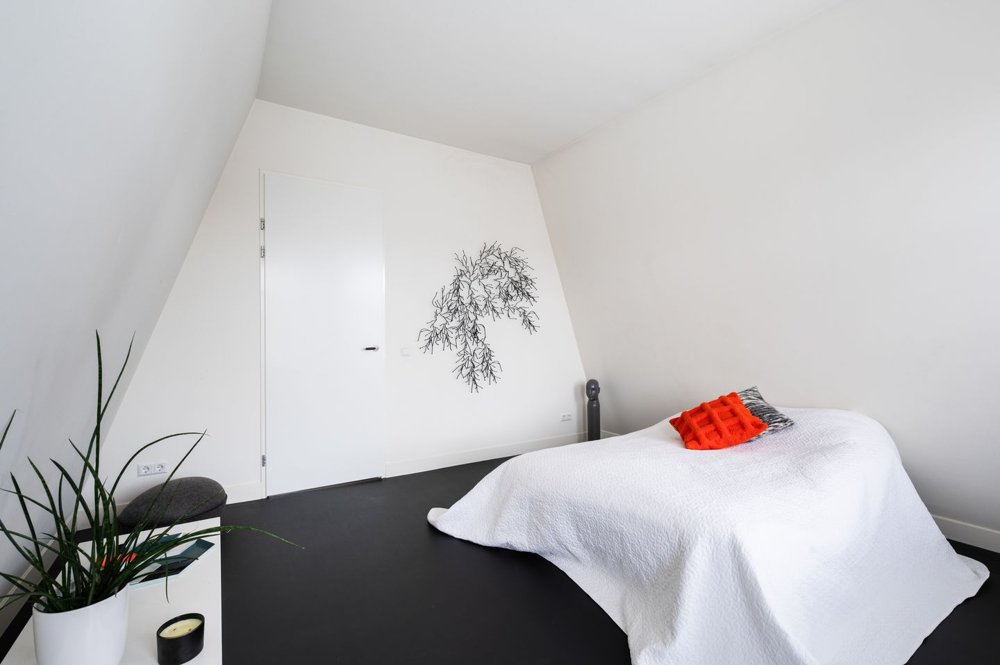 Foto 35 van Burgemeester Meineszlaan 91-A03