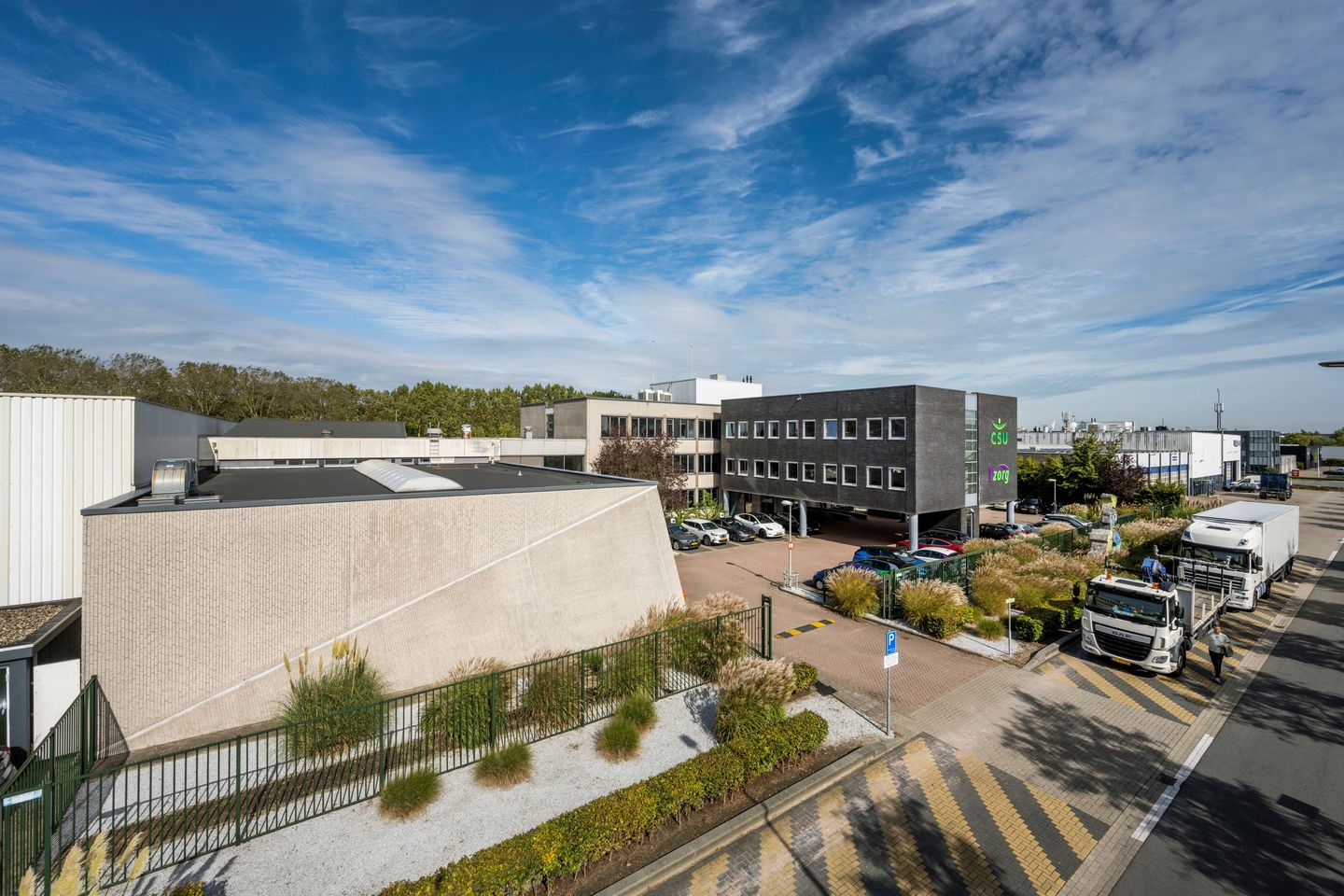 Bekijk foto 3 van Zweth 2