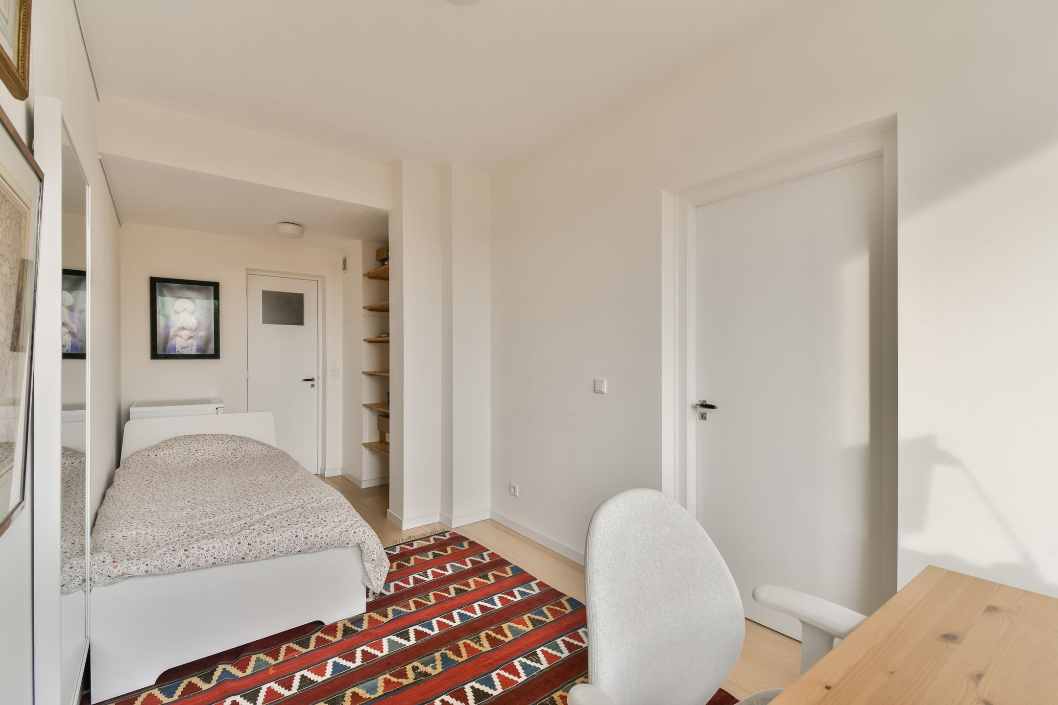 Foto 21 van Van Nijenrodeweg 635