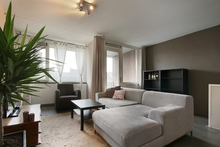 Photo 5 of Mariagardestraat 337