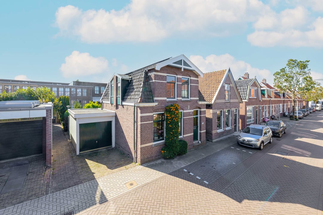 Photo 1 of van Hogendorpstraat 38