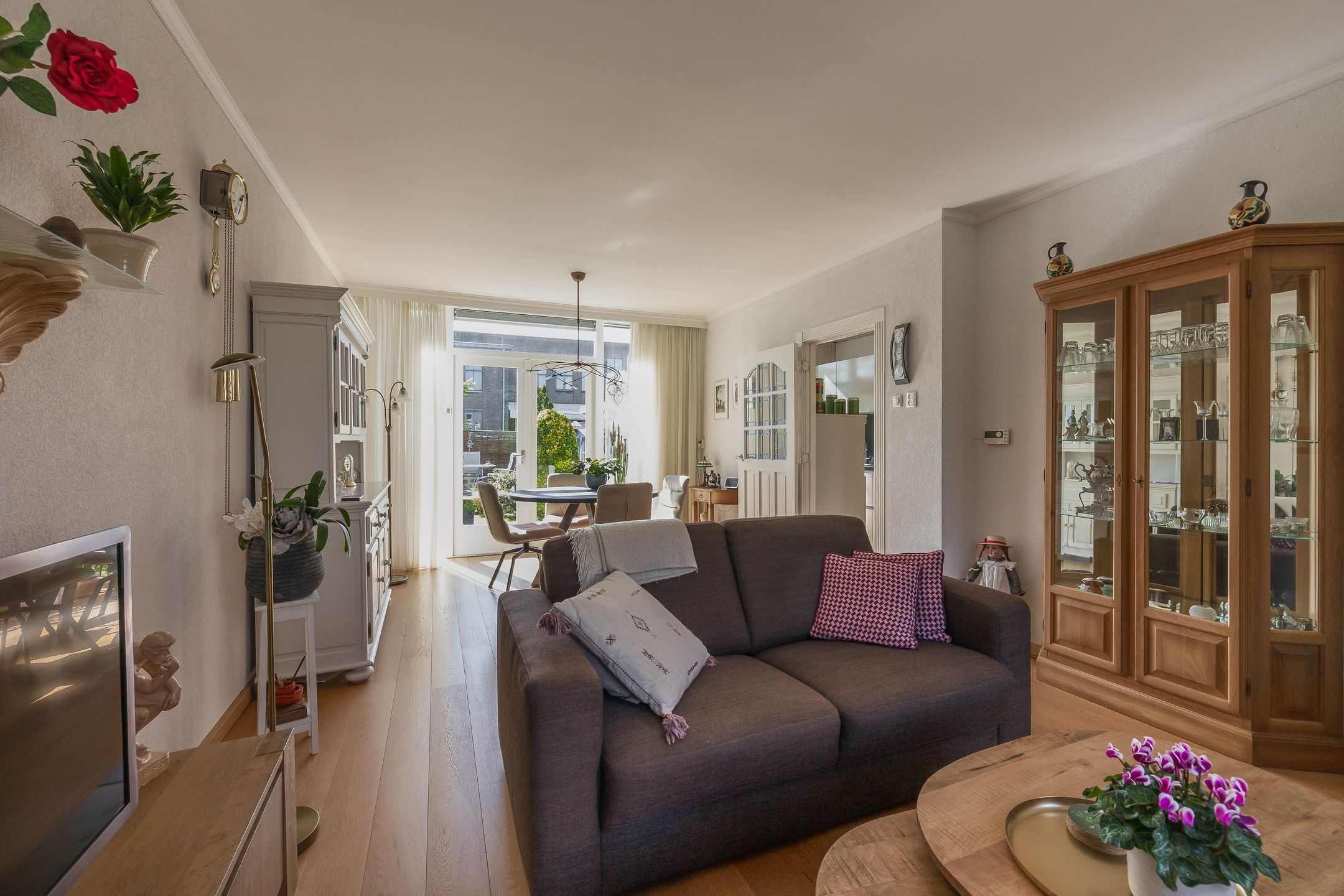 Photo 12 of van Hogendorpstraat 38