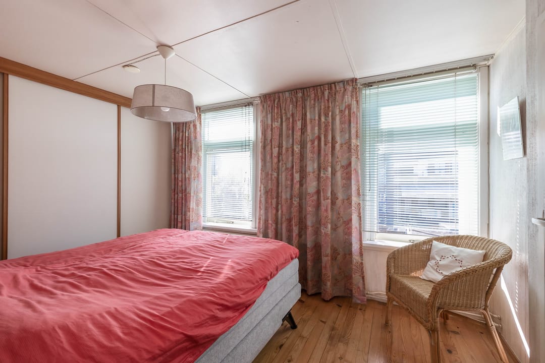 Photo 22 of van Hogendorpstraat 38