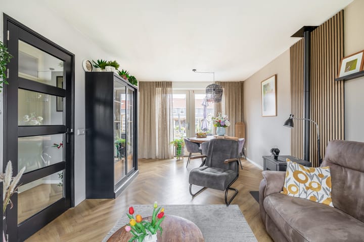 Foto 12 van Parallelweg 8