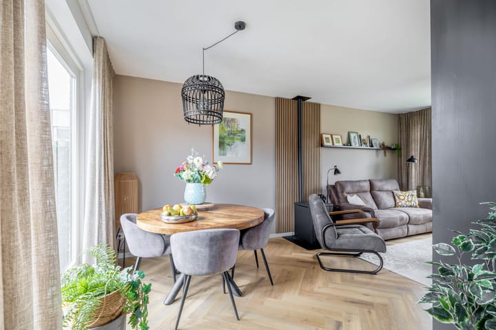 Foto 15 van Parallelweg 8