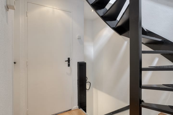 Foto 14 van Bellinistraat 159