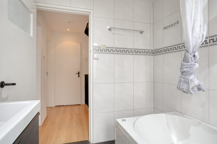 Foto 21 van Bellinistraat 159