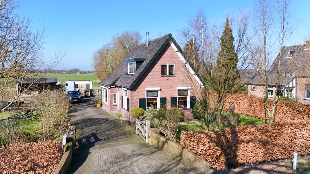 Foto 1 van Voorsterweg 105