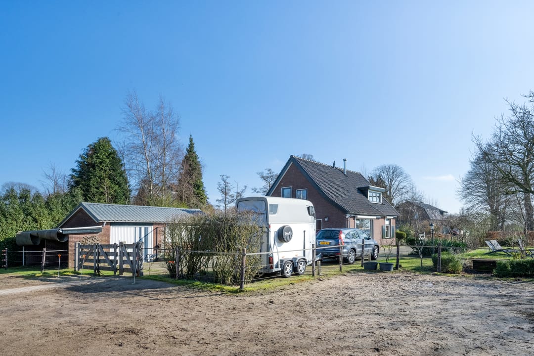 Foto 32 van Voorsterweg 105