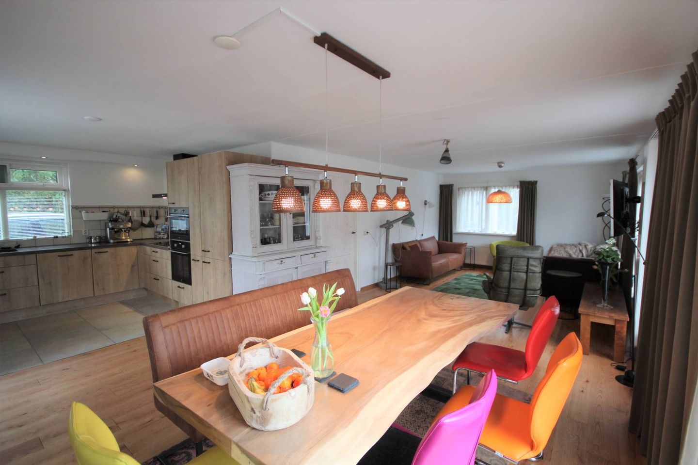 Photo 4 of Witteveen 20-K
