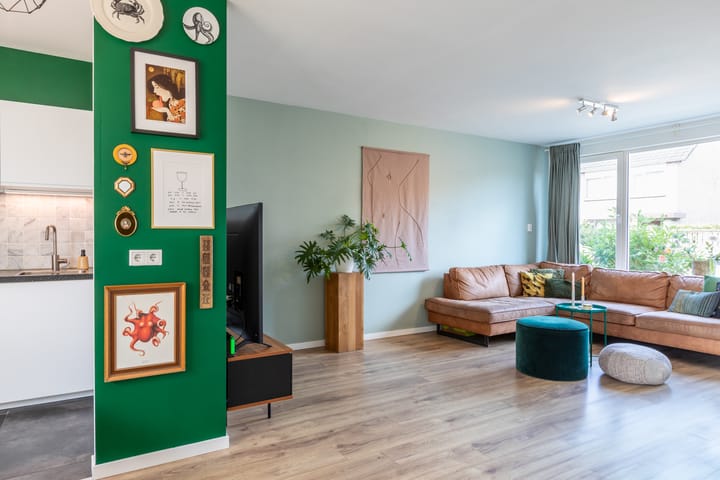 Modern Terraced Home with Four Bedrooms in Waalre — 23