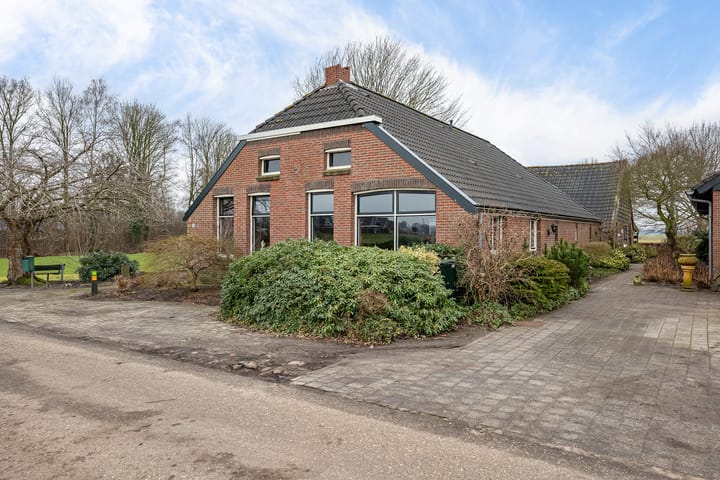 Photo 2 of Raiffeisenstraat 51