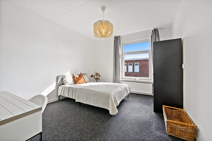 Foto 13 van Jan ten Brinkstraat 187