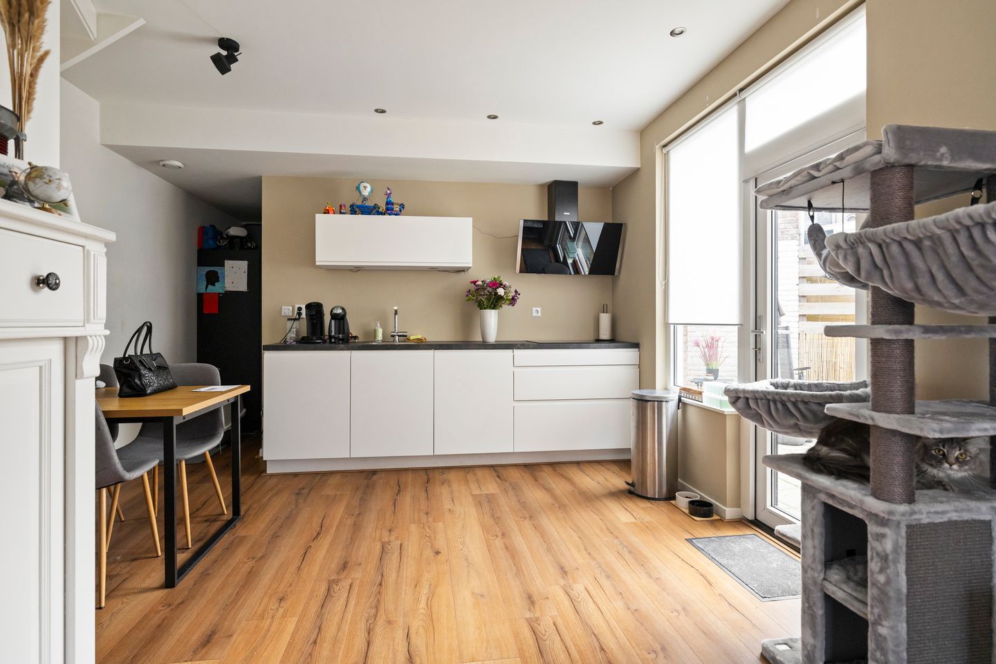 Bekijk foto 2 van Stakman Bossestraat 33