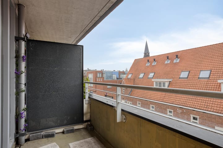 Affordable 3-room apartment centrally located in Hillesluis — 35