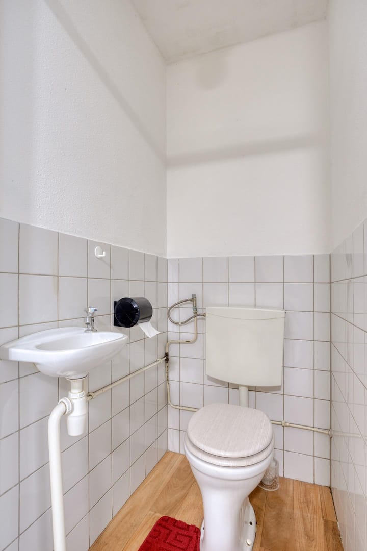 Affordable 3-room apartment centrally located in Hillesluis — 21