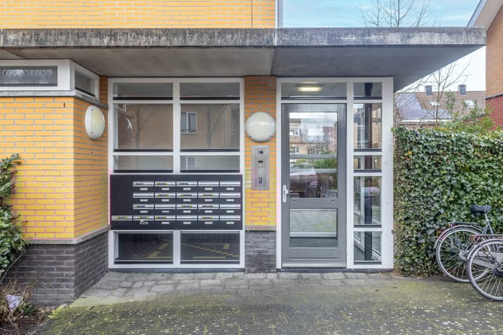 Foto 3 van Joan van Broekhuizenlaan 61