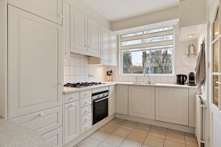 Semi-detached family home with large garden near Eindhoven city center — 27