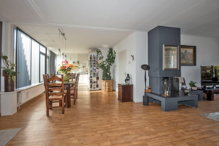 Foto 10 van Borg Piloursema 7