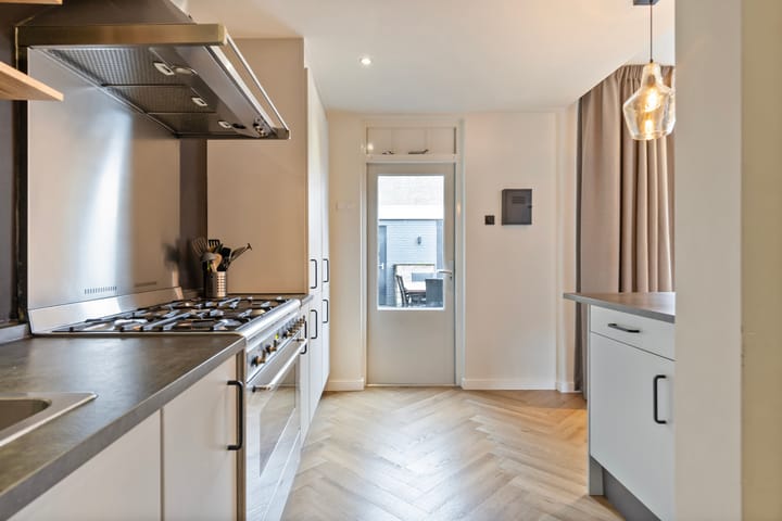 Photo 6 of Landweerstraat-Noord 100