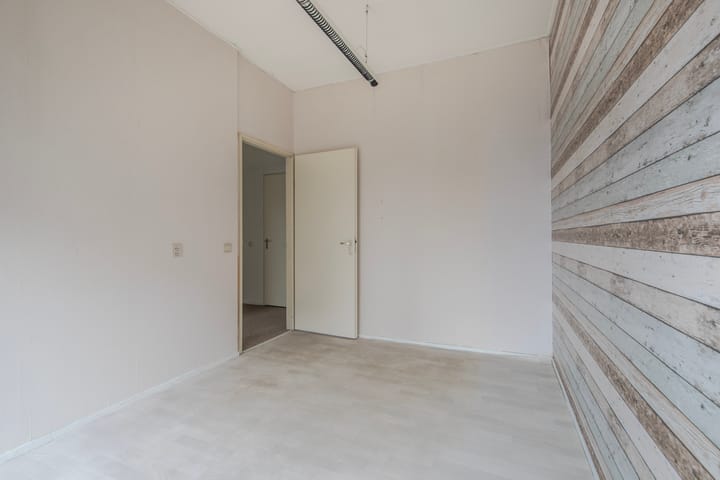 Photo 24 of Halve Morgen 5-A