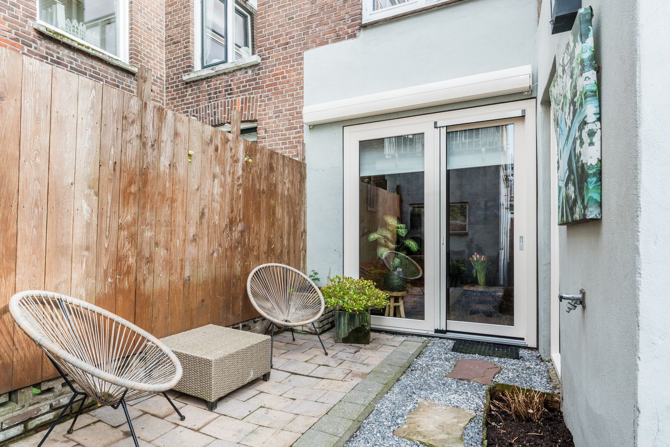 Ground floor apartment with sunny garden in Leiden's Transvaal neighborhood — 53
