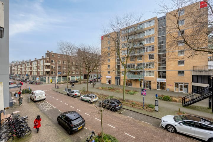 Spacious 4-room apartment in the heart of Rotterdam center — 51