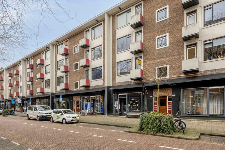 Spacious 4-room apartment in the heart of Rotterdam center — 67