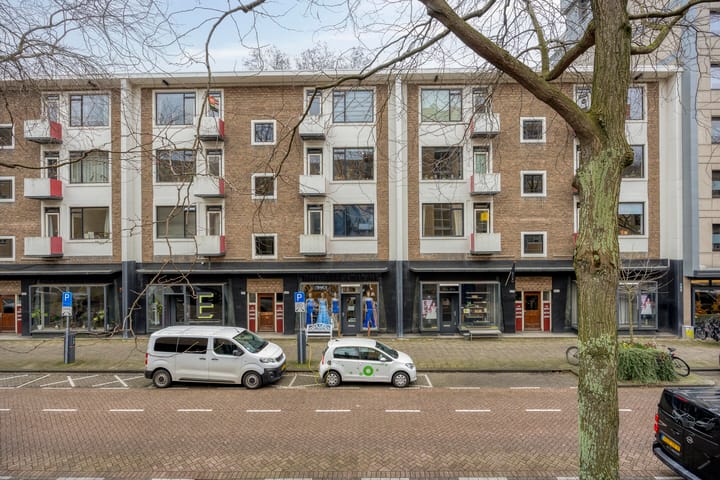 Spacious 4-room apartment in the heart of Rotterdam center — 71