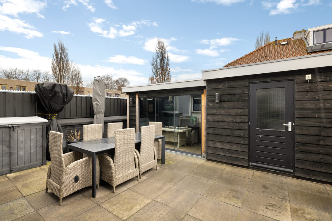 Foto 11 van Kamillestraat 24