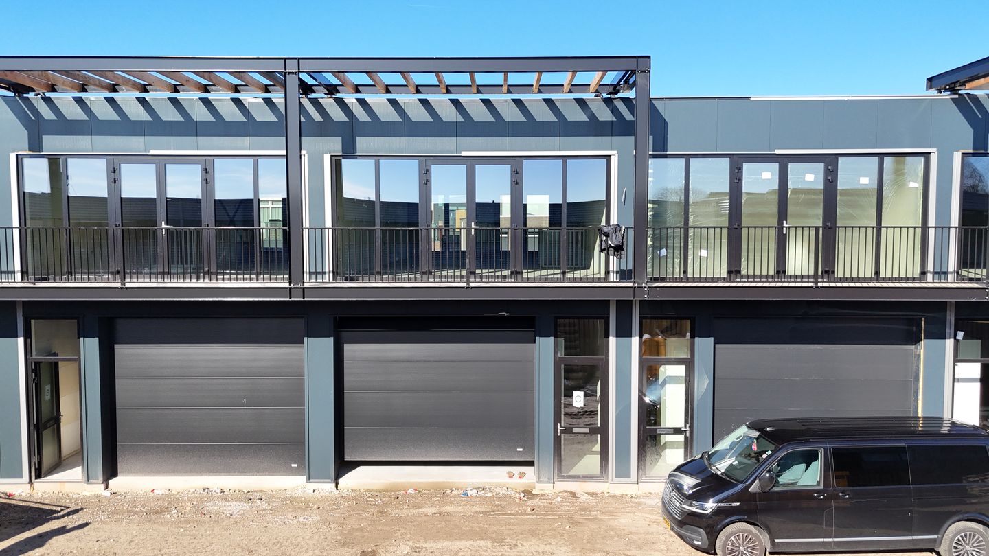 View photo 1 of Hakselseweg 19-N