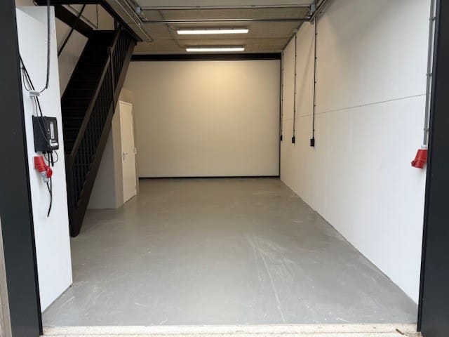 View photo 4 of Banksstraat 3-R