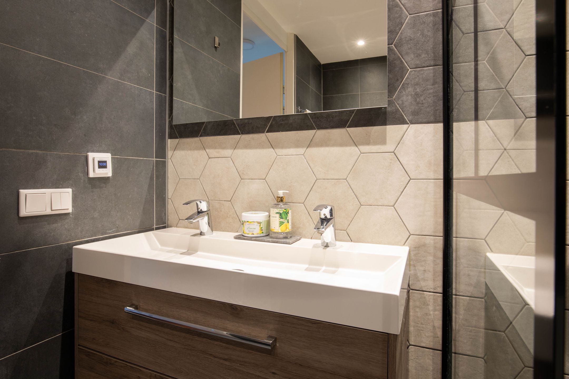 Fully Renovated Corner Apartment in IJburg with Southwest Balcony — 29