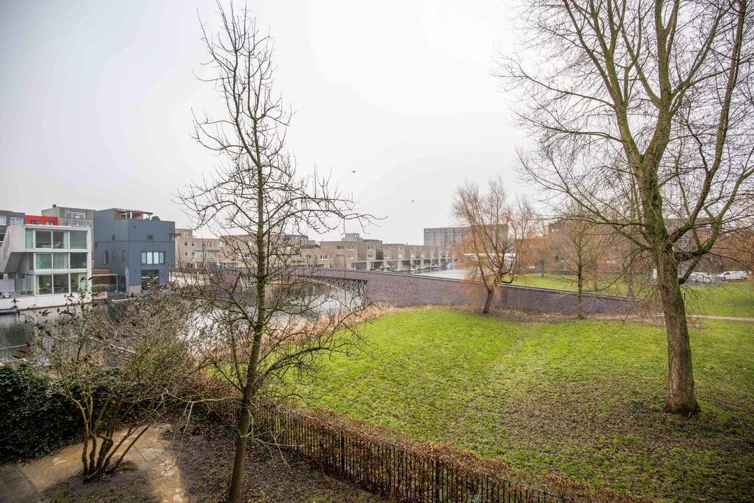Fully Renovated Corner Apartment in IJburg with Southwest Balcony — 62
