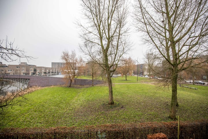 Fully Renovated Corner Apartment in IJburg with Southwest Balcony — 63
