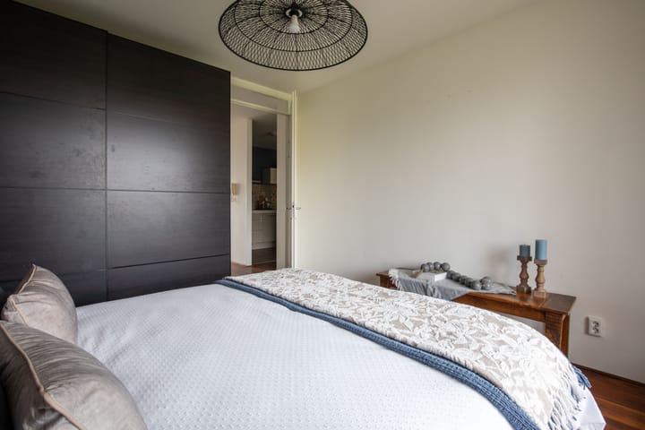 Fully Renovated Corner Apartment in IJburg with Southwest Balcony — 36