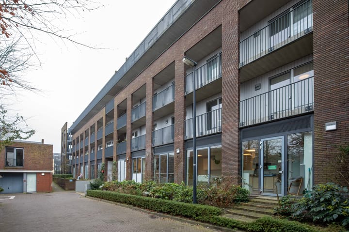 Fully Renovated Corner Apartment in IJburg with Southwest Balcony — 75