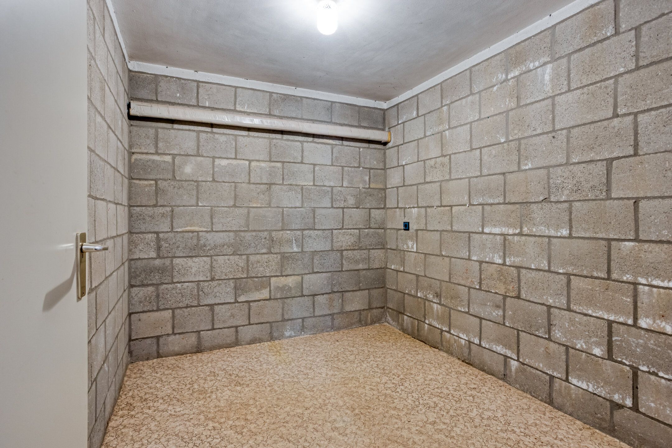 Photo 33 of Vroenhovenweg 150