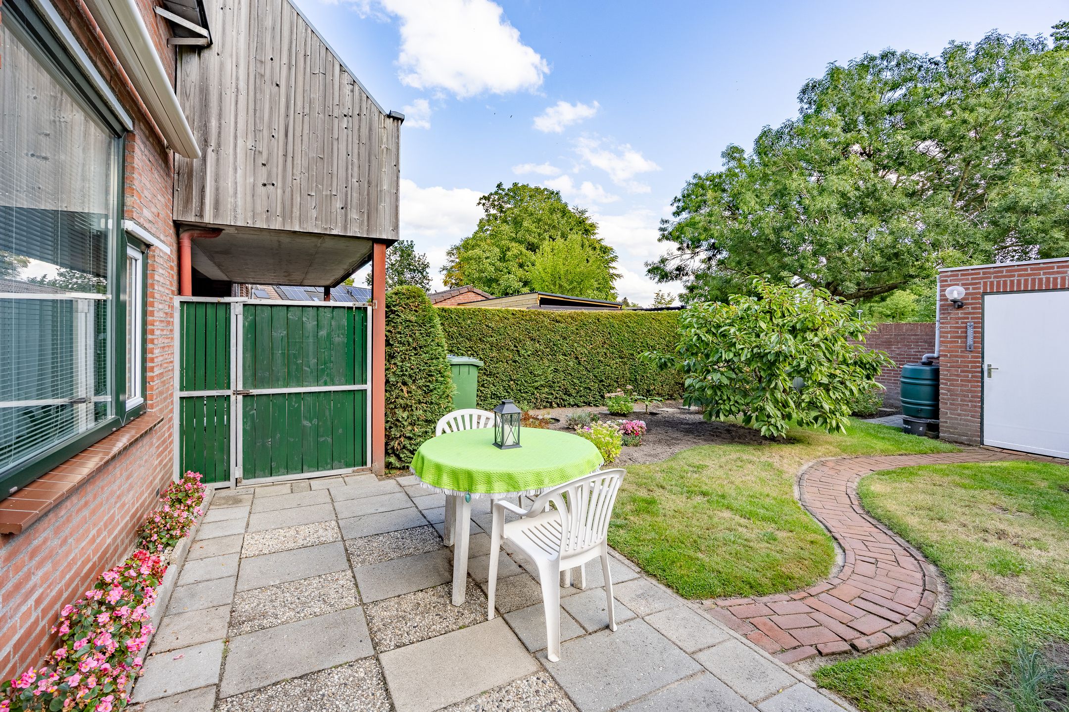 Foto 33 van Aronskelk 37