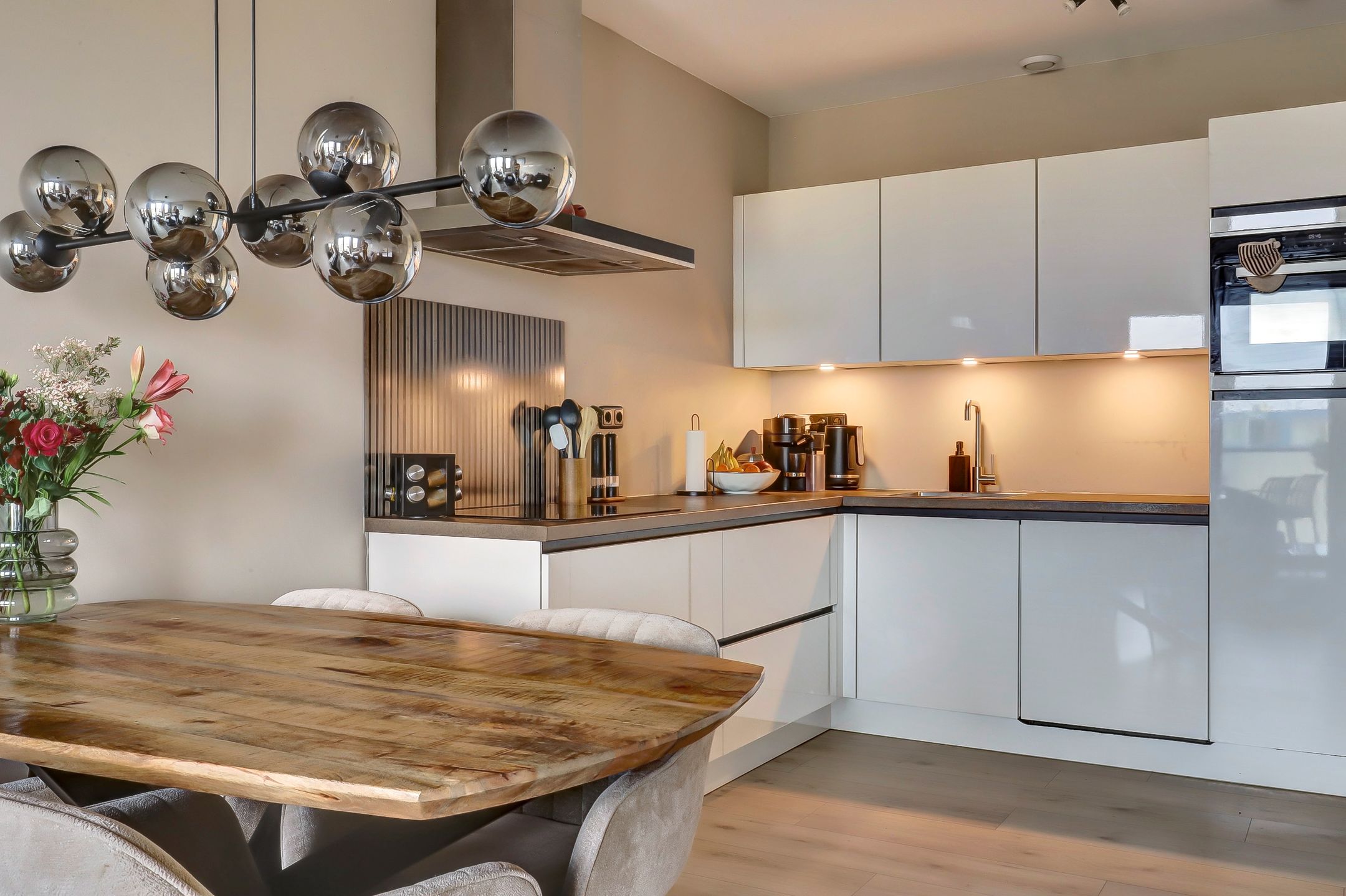 Foto 3 van Nieuwe Stationsstraat 11-14