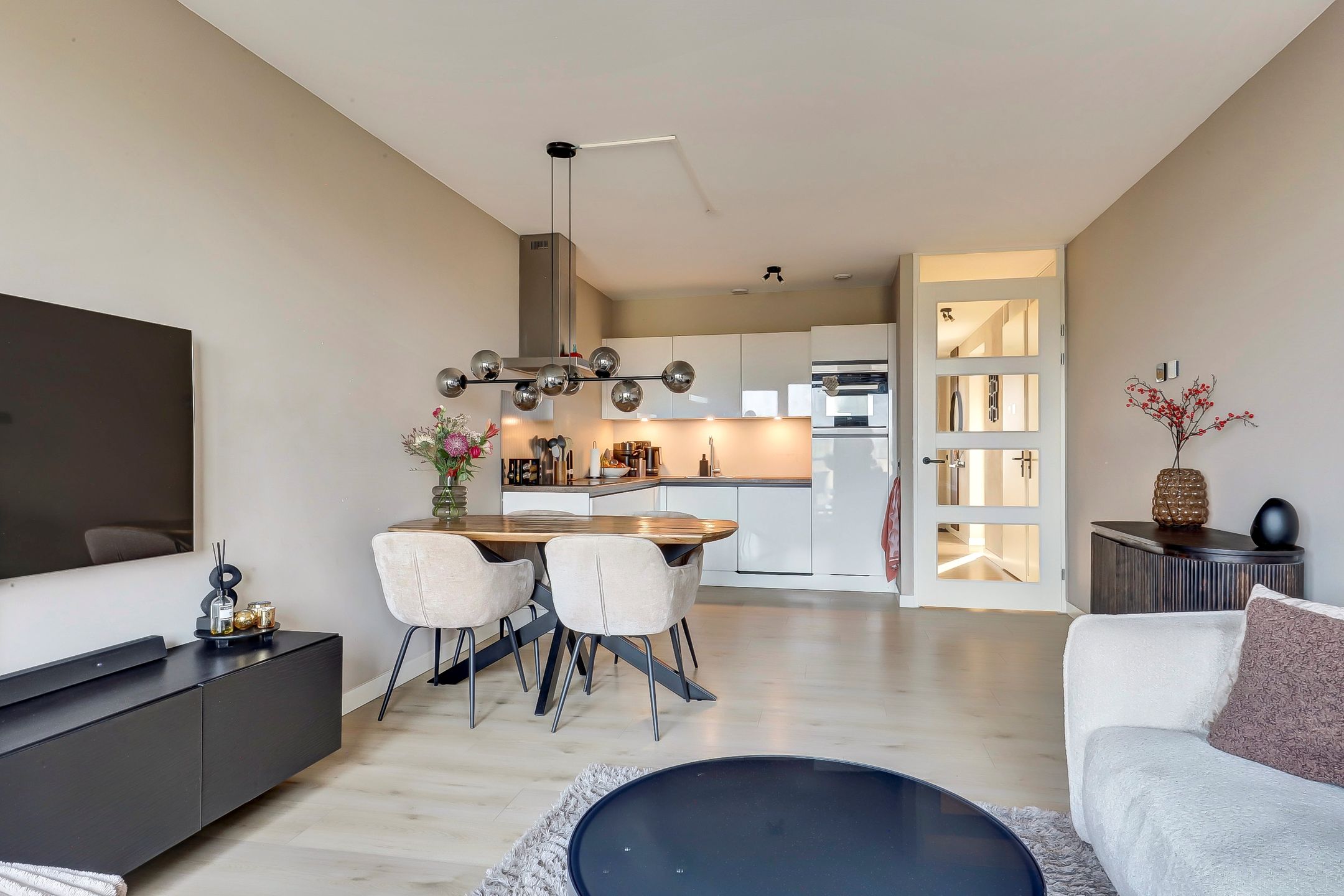 Foto 12 van Nieuwe Stationsstraat 11-14