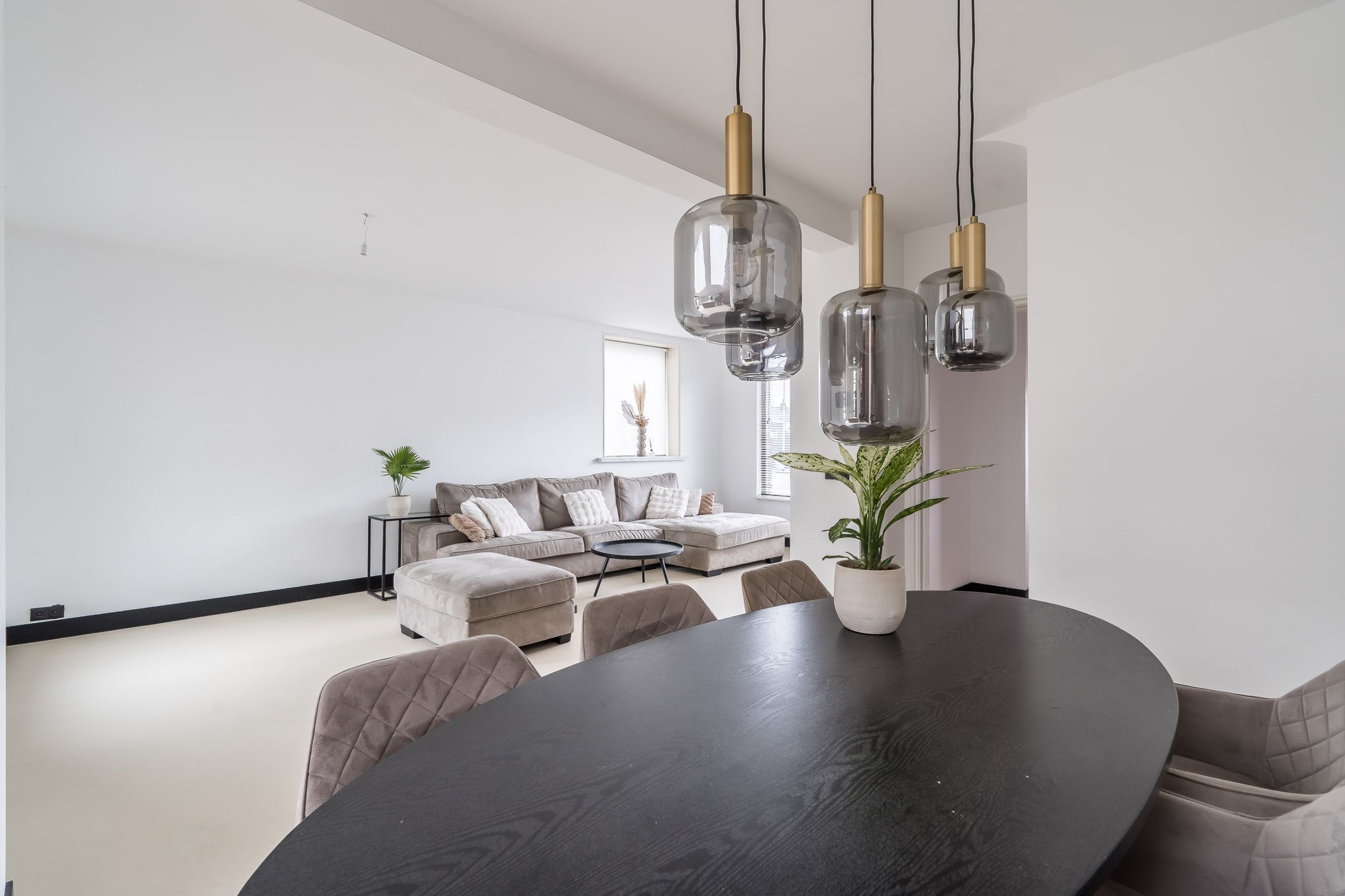 Photo 9 of Herenhuisstraat 22