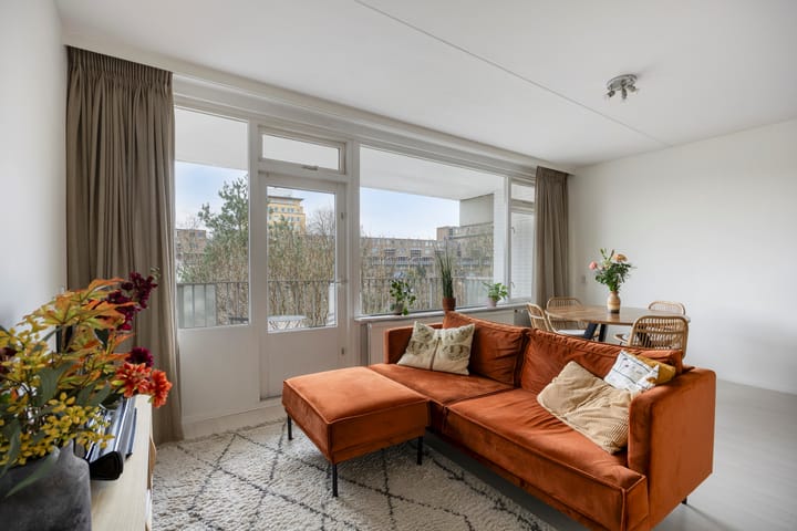 Foto 2 van Sirtemastraat 282